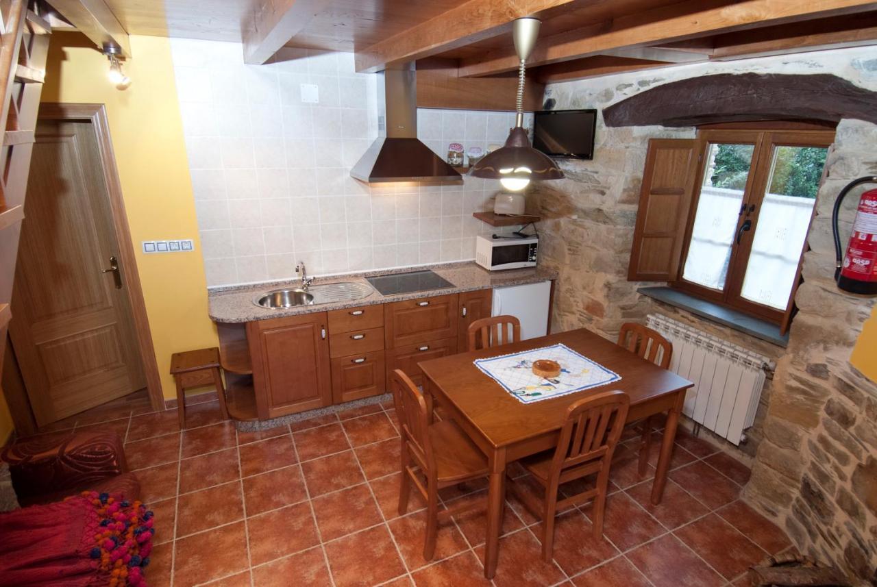 Apartamentos Rurales Tia Vicenta Santa Eulalia de Oscos Dış mekan fotoğraf