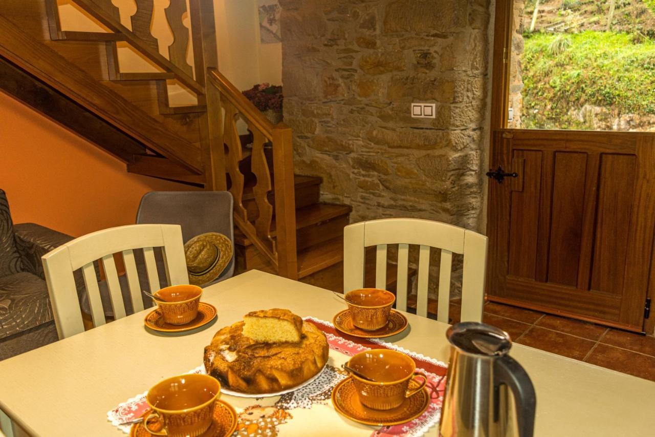 Apartamentos Rurales Tia Vicenta Santa Eulalia de Oscos Dış mekan fotoğraf