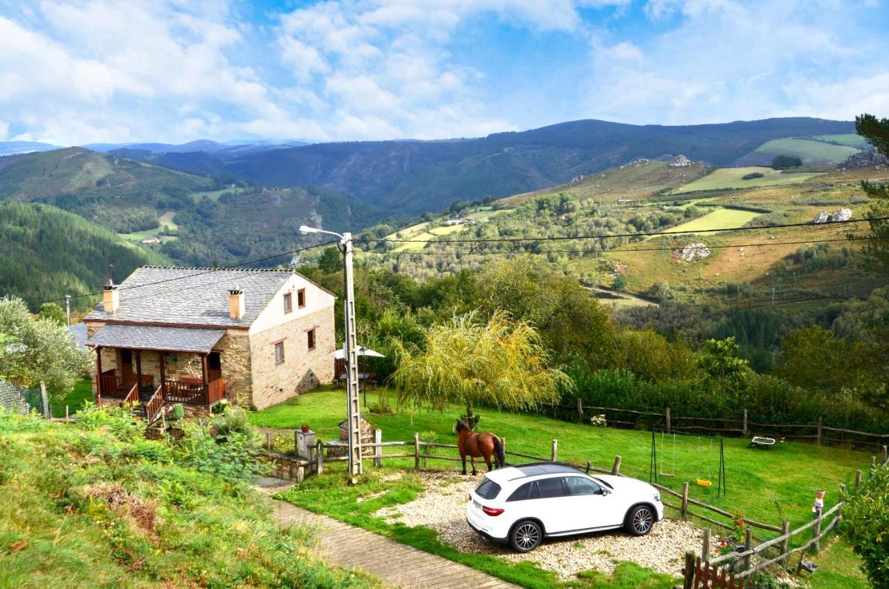 Apartamentos Rurales Tia Vicenta Santa Eulalia de Oscos Dış mekan fotoğraf